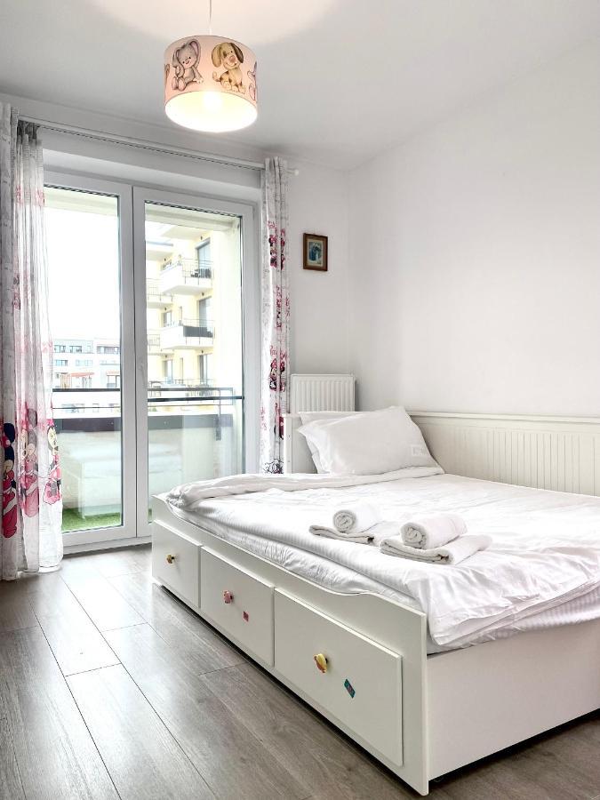 Astoria Apartment - Pet Friendly Brasov Luaran gambar